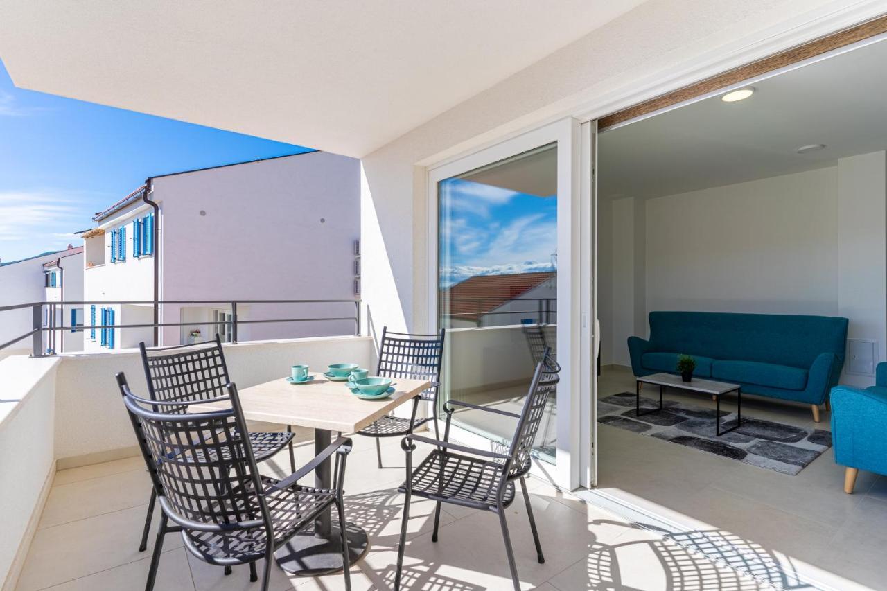 Apartman Vischetti Cres Exterior photo